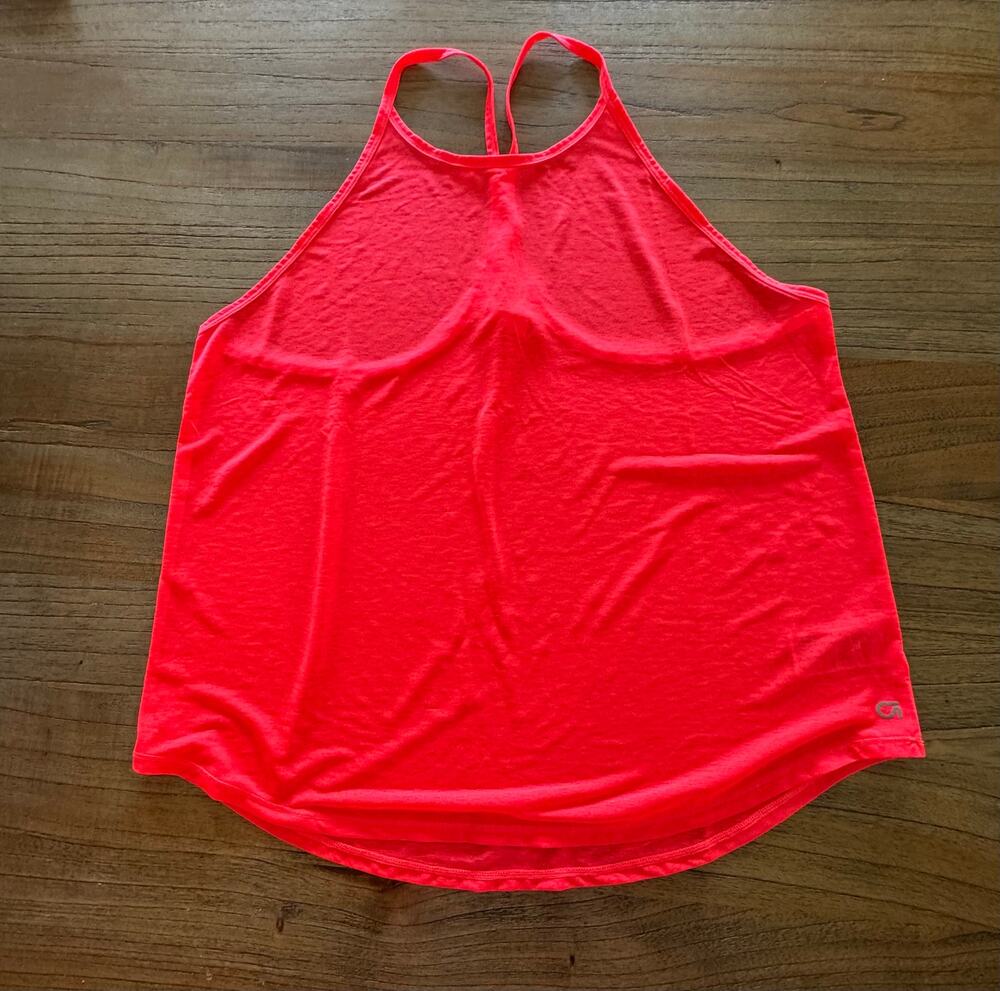 GapFit Women's Athletic Top - Size L